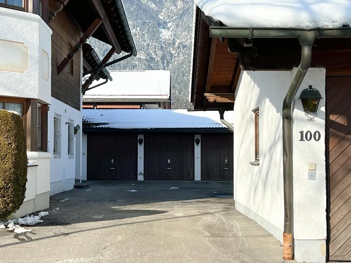Haus View&Garden Apartment Garmisch-Partenkirchen Germany